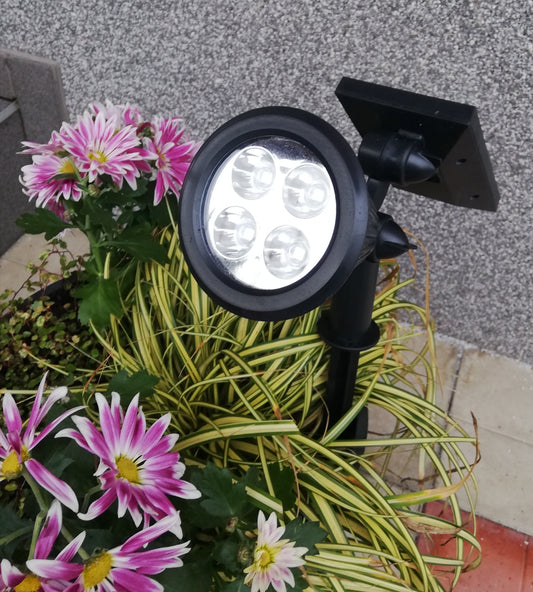 Vonkajšie Solárne Svietidlo 4LED/2ks
